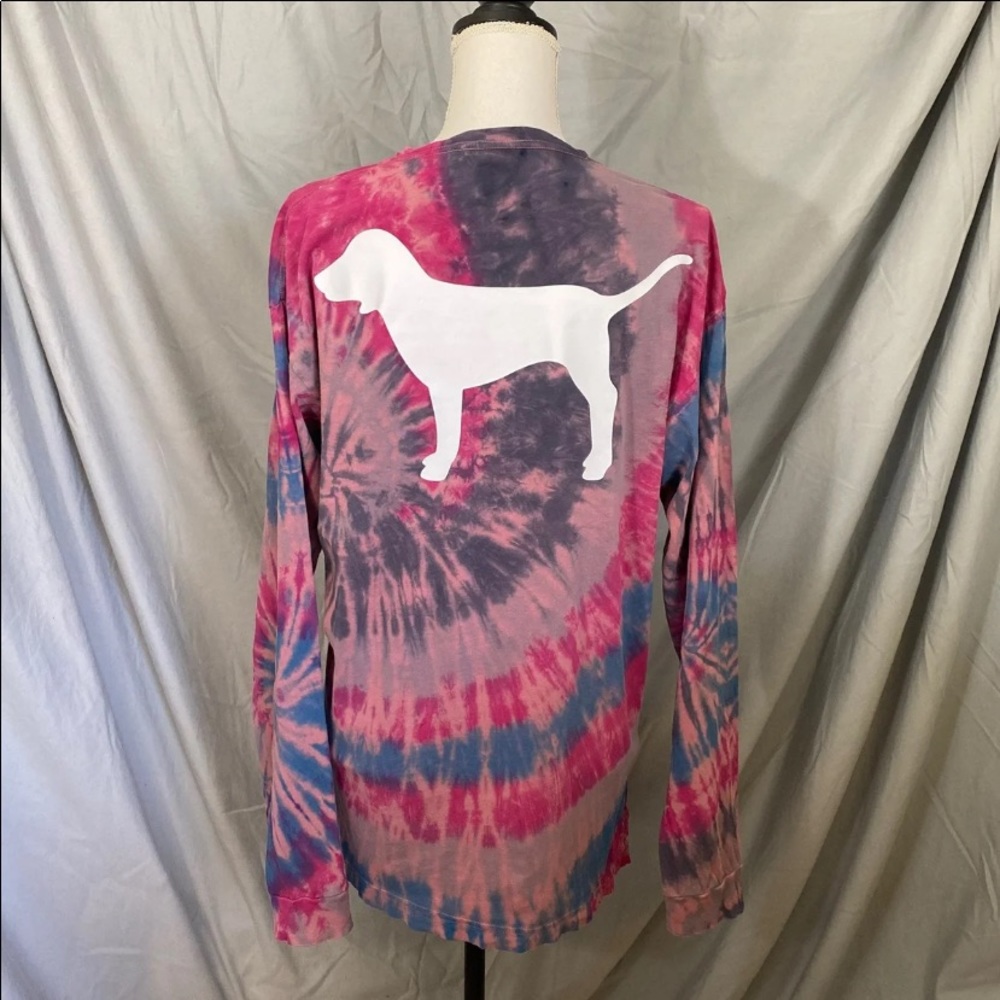 VS PINK Custom Tie Dye L/S Campus Tee - Picture 4 of 9